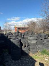 Goodyear - 255/65/R19