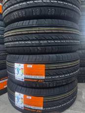 Roadstone - 225/55/R17