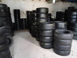 Goodyear - 235/65/R18