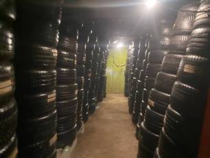 Bridgestone - 265/40/R18