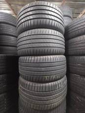 Goodyear - 235/65/R20