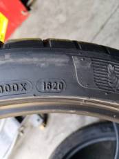 Michelin - 305/30/R20