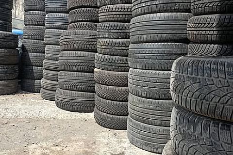 Nokian - 195/60/R15