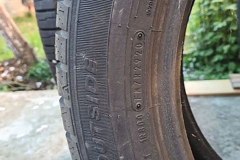Kumho - 225/55/R18