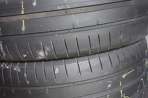 Goodyear - 315/35/R20