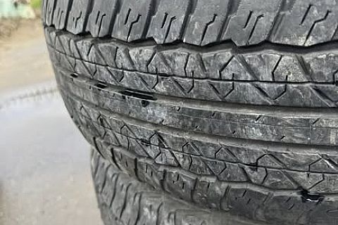 Yokohama - 245/65/R17