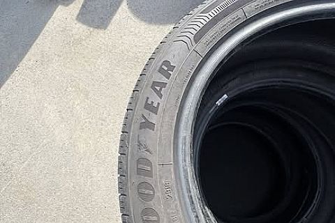 Goodyear - 205/55/R17