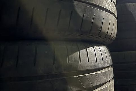 Bridgestone - 275/35/R19