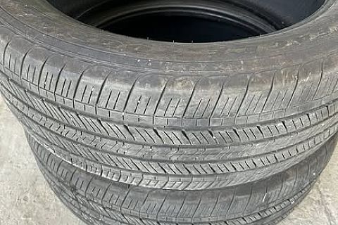 Goodyear - 235/50/R21