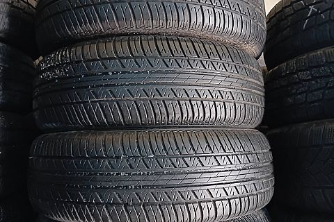 Goodyear - 265/35/R20