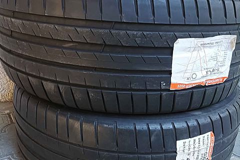 Michelin - 235/45/R18