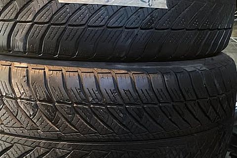 Continental - 245/45/R18