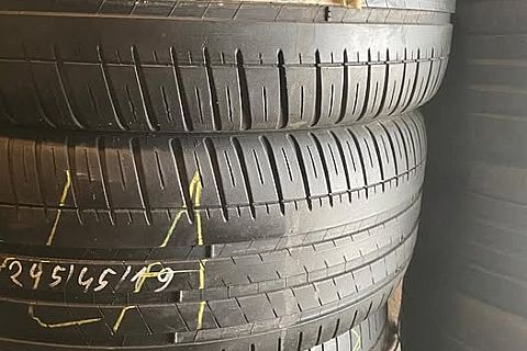 Goodyear - 245/45/R19