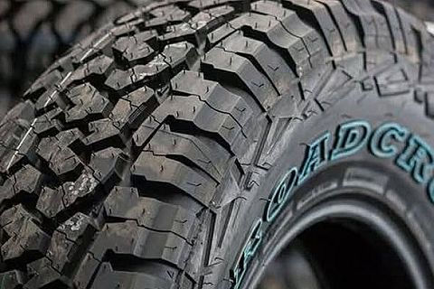 Toyo - 355/70/R17