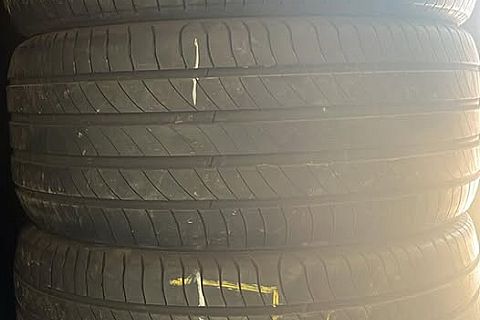 Hankook - 235/40/R18