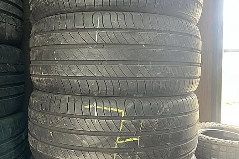 Michelin - 235/40/R18