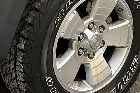 Bridgestone - 265/65/R17