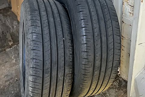 Dunlop - 215/60/R17
