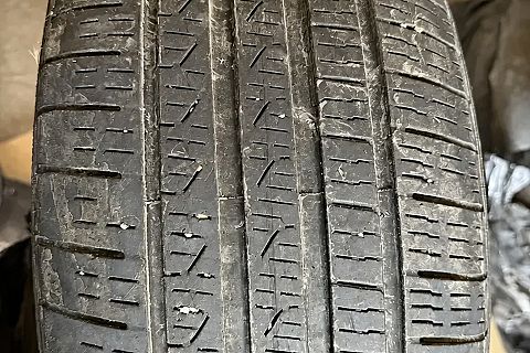 Pirelli - 245/45/R18