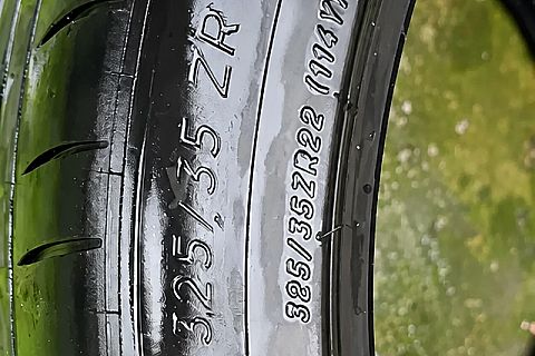 Michelin - 325/35/R22