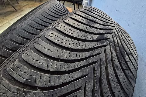 Michelin - 225/60/R16