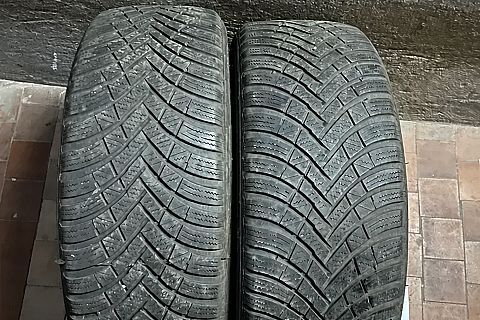 Hankook - 215/55/R17