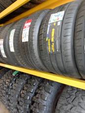 Nokian - 325/75/R20